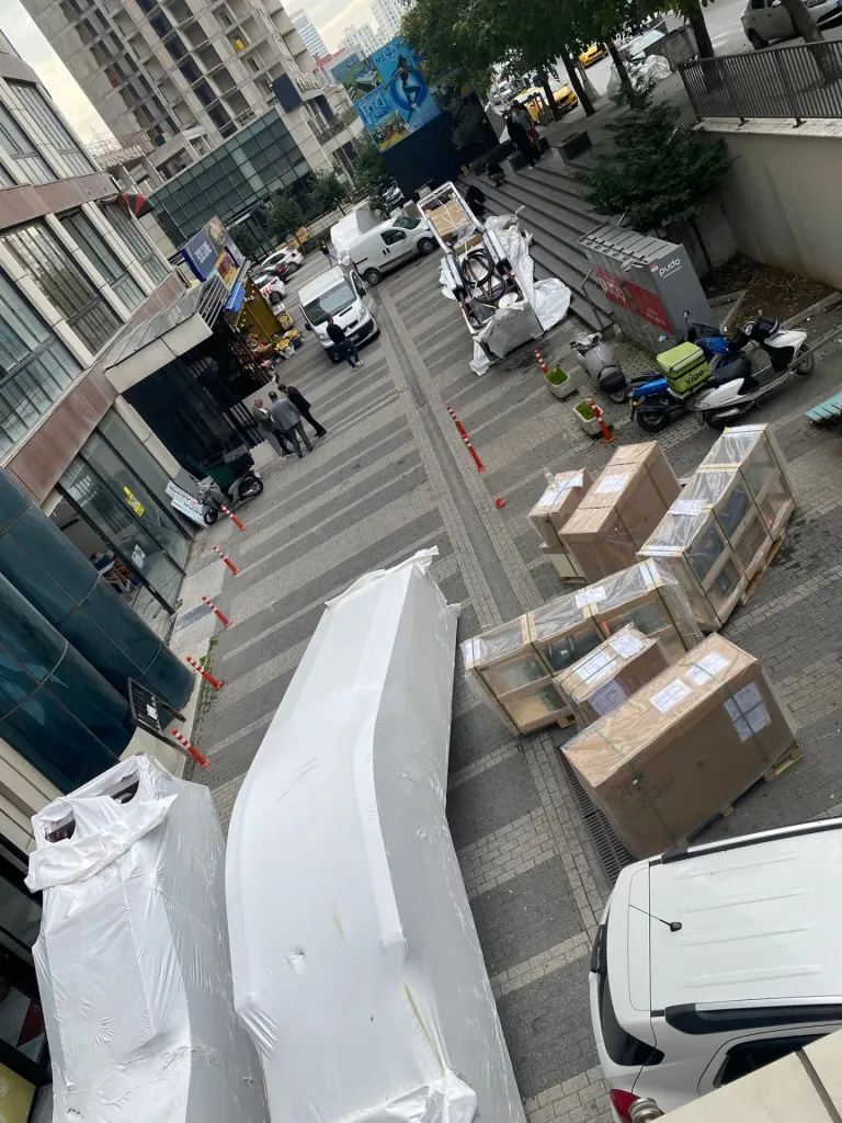 Yürüyen merdiven ve yangın tesisatı uygulaması – Bartın Yapı Çözümleri